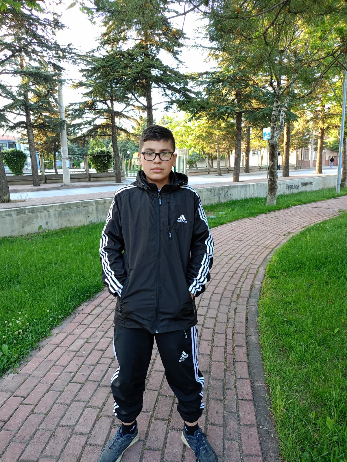 Ayın Elemanı